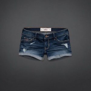 hollister co low rise dark wash denim shorts